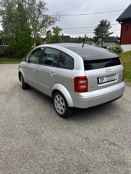 Audi A2 3 of 5