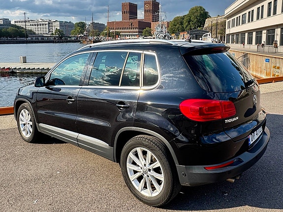 Volkswagen Tiguan 8 of 16