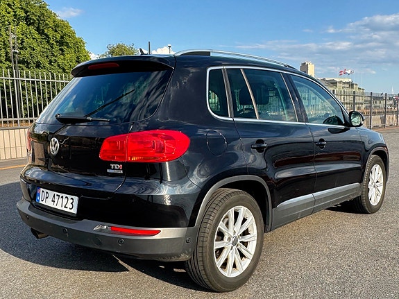 Volkswagen Tiguan 5 of 16
