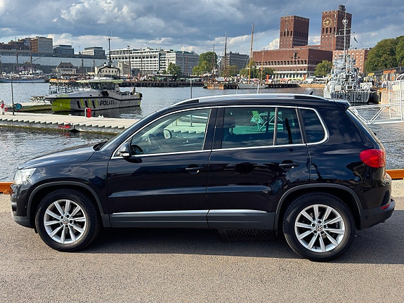 Volkswagen Tiguan 9 of 16