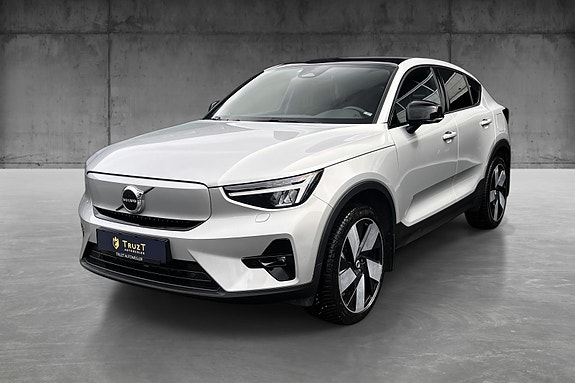 Volvo C40 2 of 5