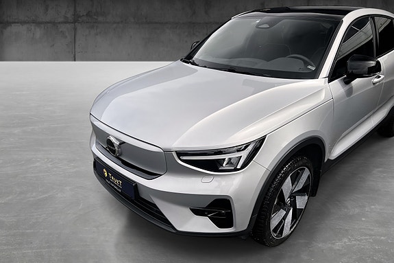Volvo C40 3 of 5