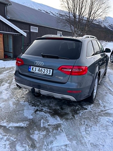 Audi A4 allroad 3 of 5
