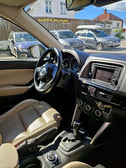Mazda CX-5 5 of 11