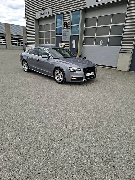 Audi A5 7 of 20