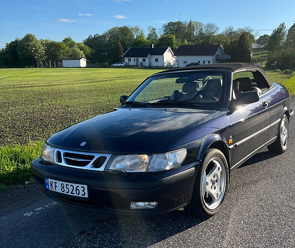 Saab 9-3 3 of 5