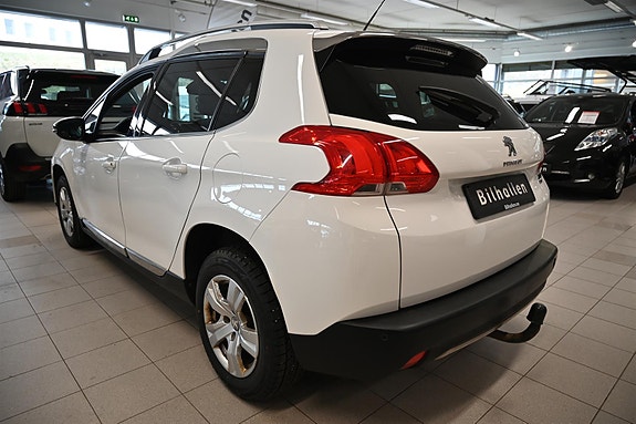 Peugeot 2008 3 of 5