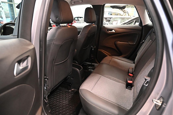 Opel Crossland X 27 of 30