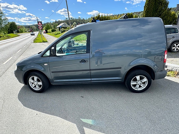 Volkswagen Caddy 4 of 5