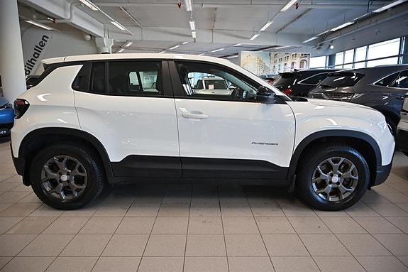 Jeep Avenger 6 of 30
