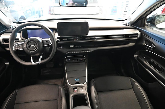 Jeep Avenger 15 of 30