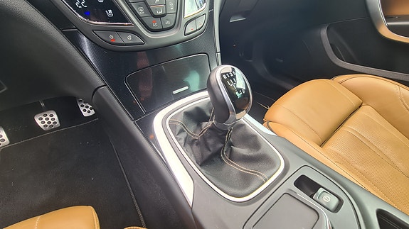 Opel Insignia 8 of 30