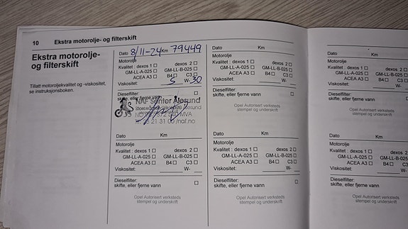 Opel Insignia 25 of 30