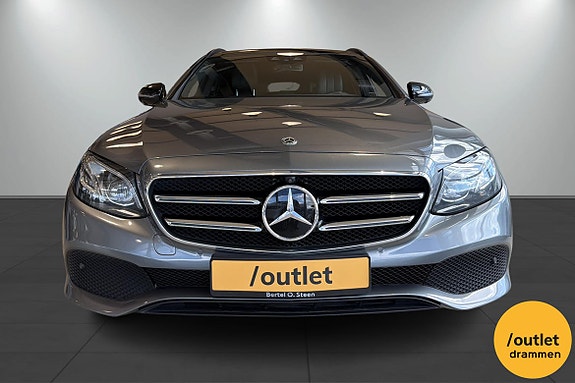Mercedes-Benz E400 d 9 of 26