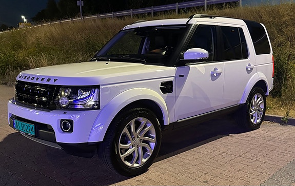 Land Rover Discovery 4 8 of 30