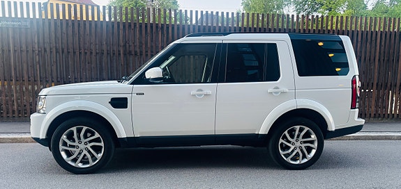 Land Rover Discovery 4 2 of 5