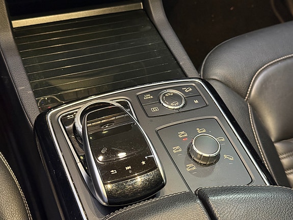 Mercedes-Benz GLS350 d 18 of 22