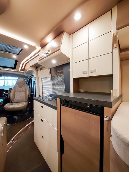Malibu by Carthago Van 640 6 of 21