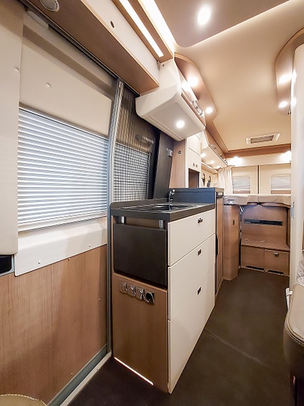 Malibu by Carthago Van 640 9 of 21