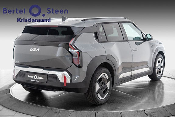 Kia EV3 5 of 5