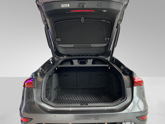 Audi A6 e-tron 7 of 30