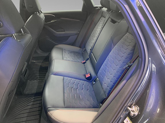 Audi A6 e-tron 18 of 30
