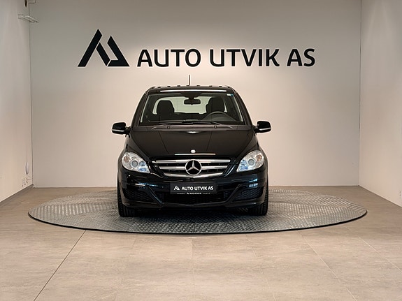 Mercedes-Benz B180 8 of 26