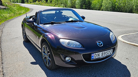 Mazda MX-5 11 of 29