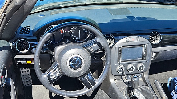 Mazda MX-5 13 of 29