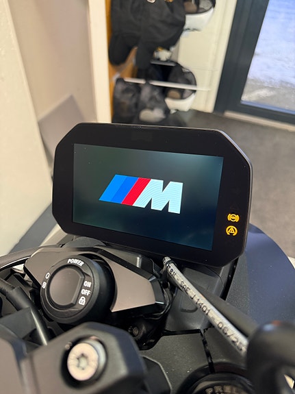 BMW M1000R 17 of 20