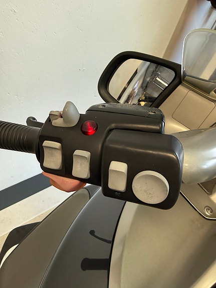 BMW K 1200 LT 7 of 26