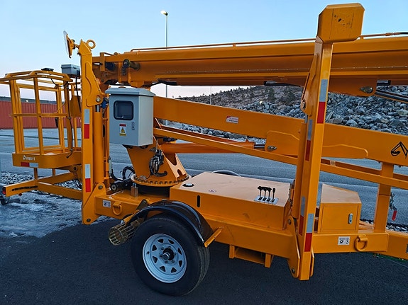 Fodit KNALLTILBUD - FTL- Serien Tilhengerlift 12-24 meter 6 of 30