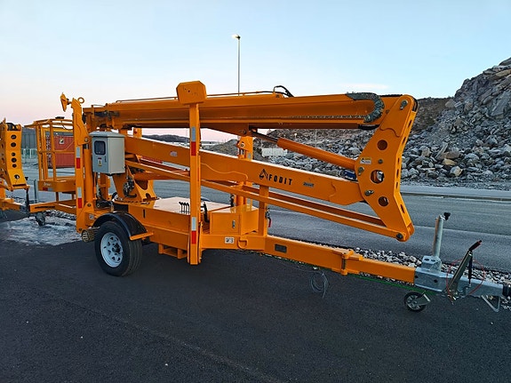 Fodit KNALLTILBUD - FTL- Serien Tilhengerlift 12-24 meter 11 of 30