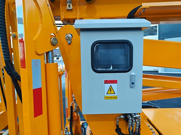 Fodit KNALLTILBUD - FTL- Serien Tilhengerlift 12-24 meter 27 of 30