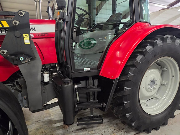 Massey Ferguson 5475 Dyna 4 5 of 24