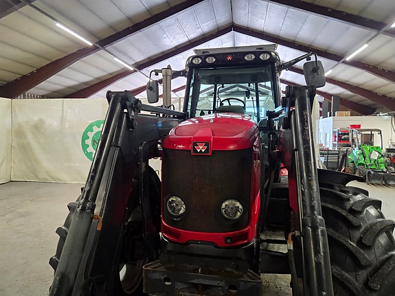 Massey Ferguson 5475 Dyna 4 16 of 24