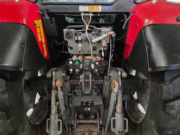 Massey Ferguson 5475 Dyna 4 8 of 24