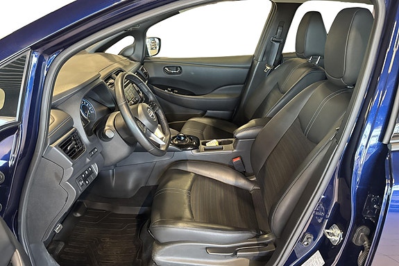 Nissan Leaf 5 of 5