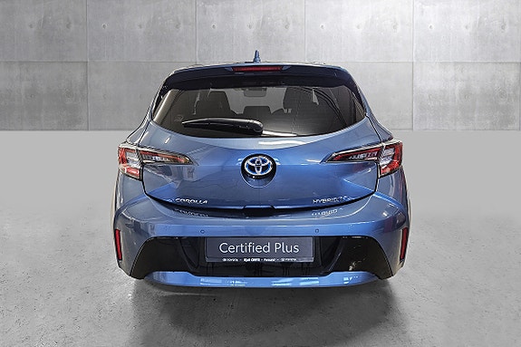 Toyota Corolla 4 of 24