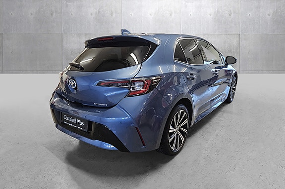 Toyota Corolla 5 of 24