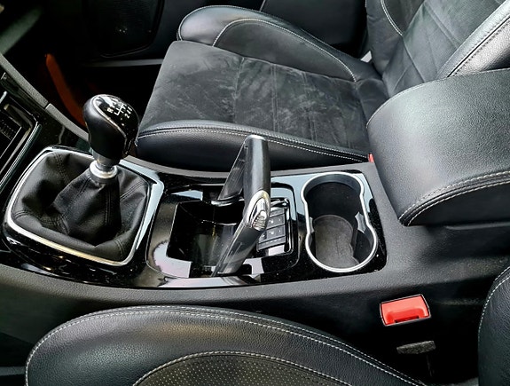 Ford S-MAX 14 of 27