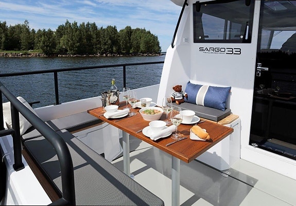 NY - SARGO 33 med BAKDØR - SIDEPORT - TAXIBÅT 26 of 30