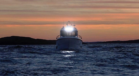 NY - SARGO 33 med BAKDØR - SIDEPORT - TAXIBÅT 4 of 5