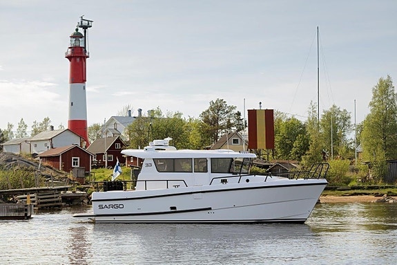 NY - SARGO 33 med BAKDØR - SIDEPORT - TAXIBÅT 12 of 30