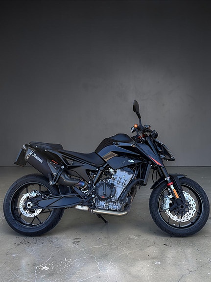 KTM 890 Duke | KUPP - FØRSTE MANN | FULL TECH-PACK