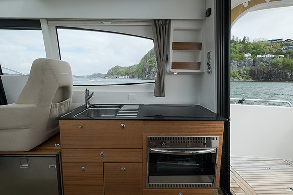 Nimbus 305 Coupe - Ny motor 2023-kun 200 timer!  Baug/hekkthruster, autopilot+++ 24 of 30