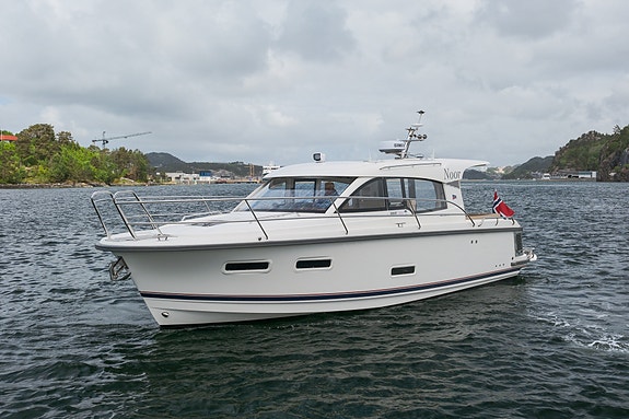 Nimbus 305 Coupe - Ny motor 2023-kun 200 timer!  Baug/hekkthruster, autopilot+++ 4 of 30