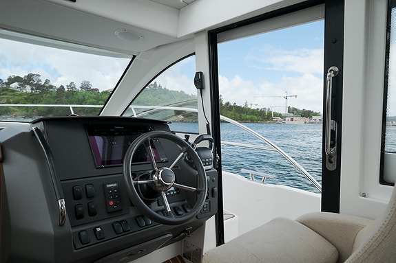 Nimbus 305 Coupe - Ny motor 2023-kun 200 timer!  Baug/hekkthruster, autopilot+++ 30 of 30