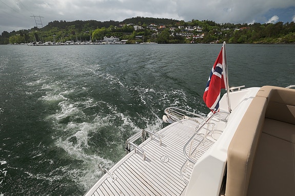 Nimbus 305 Coupe - Ny motor 2023-kun 200 timer!  Baug/hekkthruster, autopilot+++ 10 of 30
