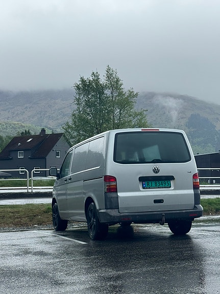 Volkswagen Transporter 16 of 21